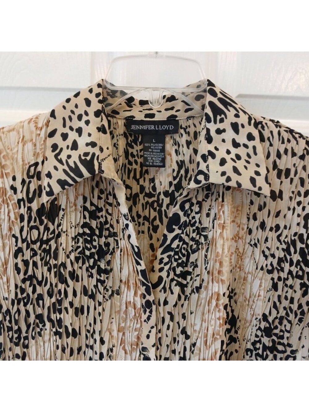 Jennifer Lloyd Large Leopard Print Pleated Button VNeck Blouse Career #D-17 - Picture 5 of 6